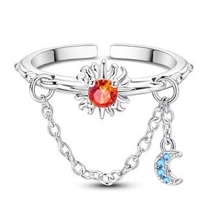 925 Sterling Silver. Adjustable Sun and Moon Ring ☀️🌙
